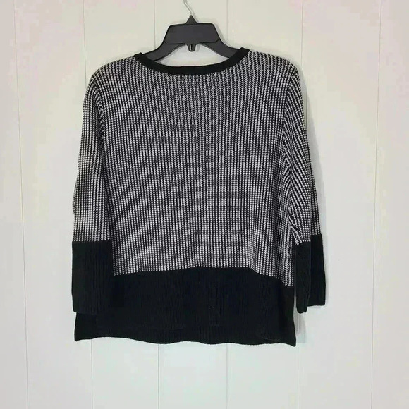 Banana Republic Black White Boxy Sweater Wool Blend Size M - Picture 7 of 7